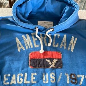 American Eagle sweatshirt